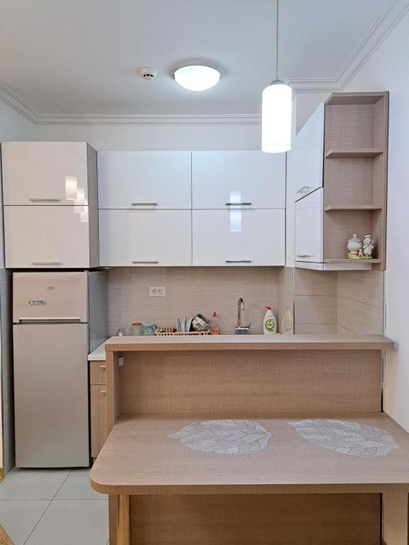 Apartment Bono 2 City Kvart — Hotel in Podgorica