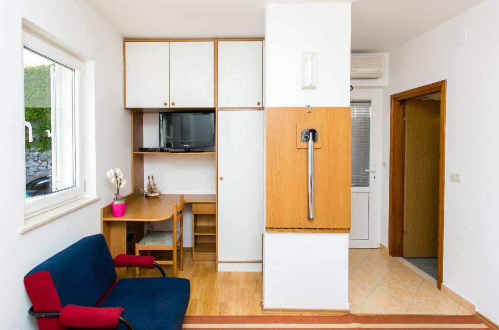 Apartments Miramare & Campara photo
