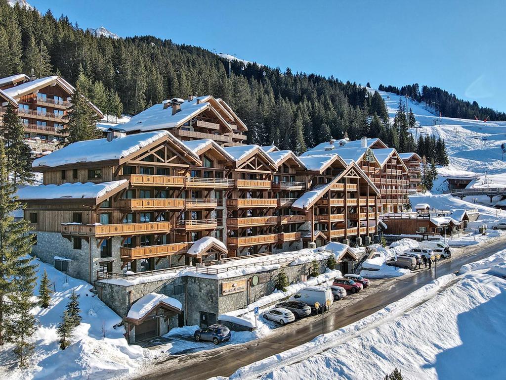 Appartement skis aux pieds, cheminée, conciergerie 5* - FR-1-613-37 - 3