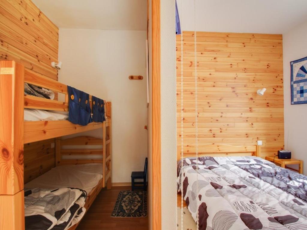 Appartement T2 avec terrasse, coin nuit, parking et proximité télécabine - 4 pers. - FR-1-401-66 - 3