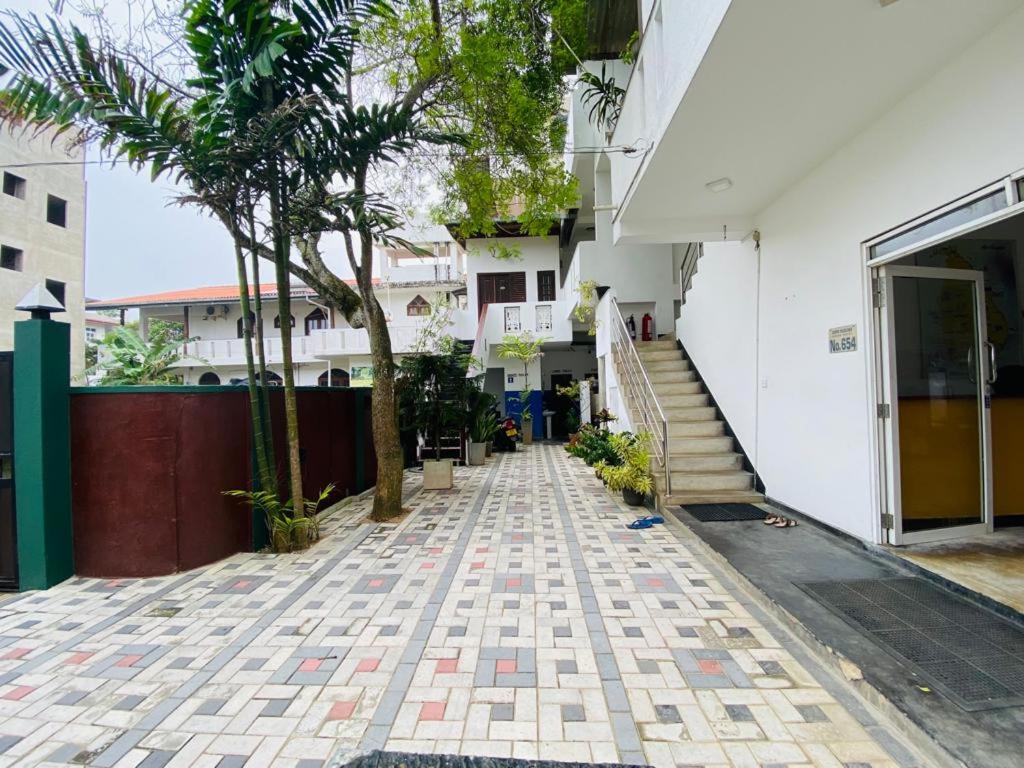 Catamaran Beach Hotel photo