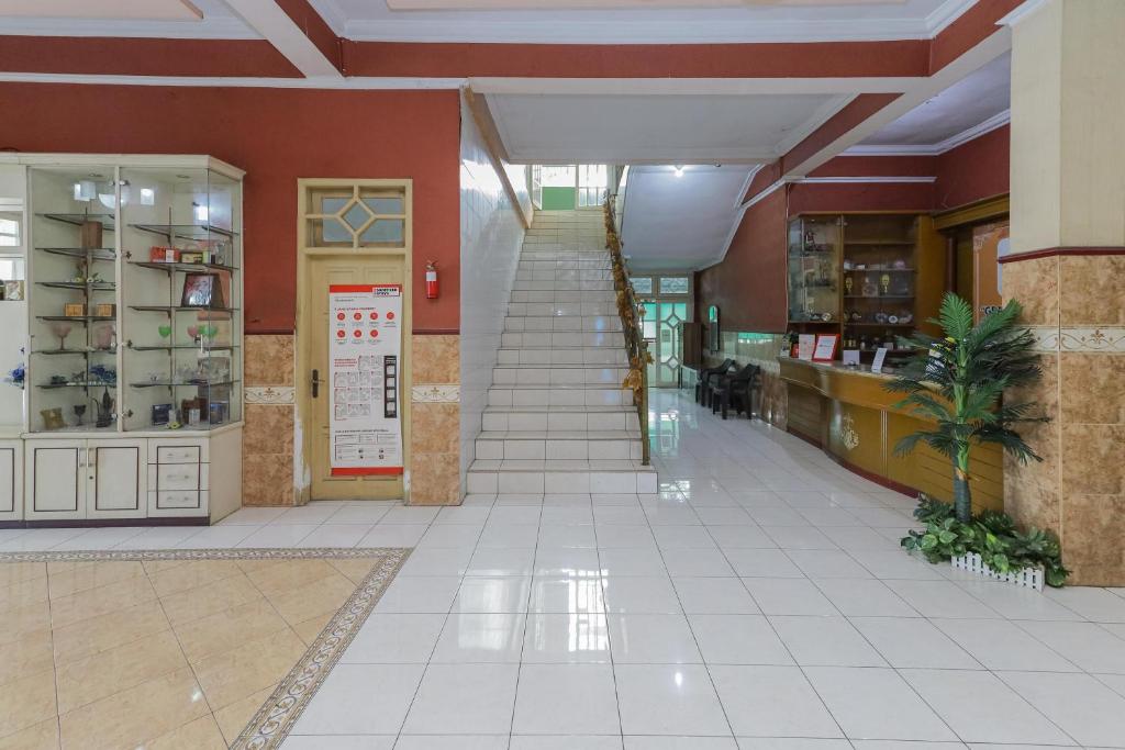 OYO 2707 Graha Surya Syariah photo