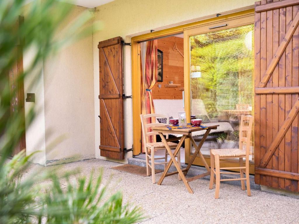Appartement cosy pour 3 pers, piscine, proche commerces, à Arêches-Beaufort - 2