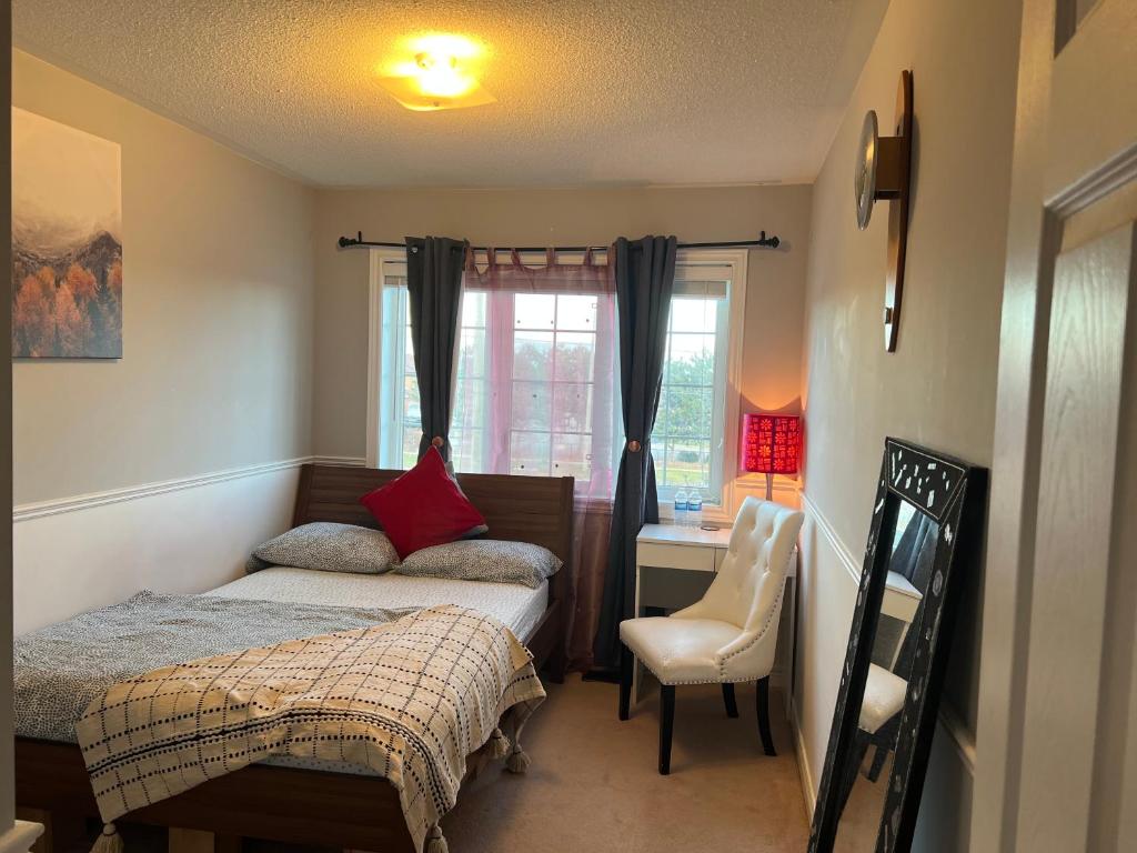 Bright and Spacious room in centralize area — Hotel in Brampton (ON)