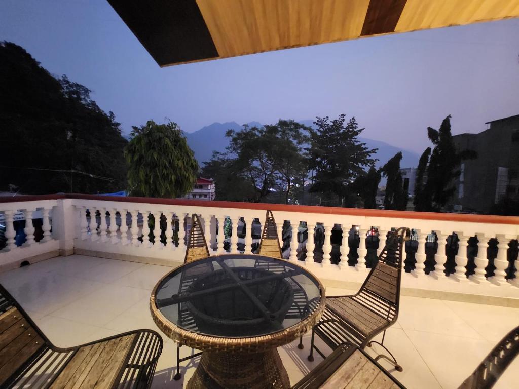 Amrit Bela Retreat- 3BHK Luxury Villa in Rishikesh photo