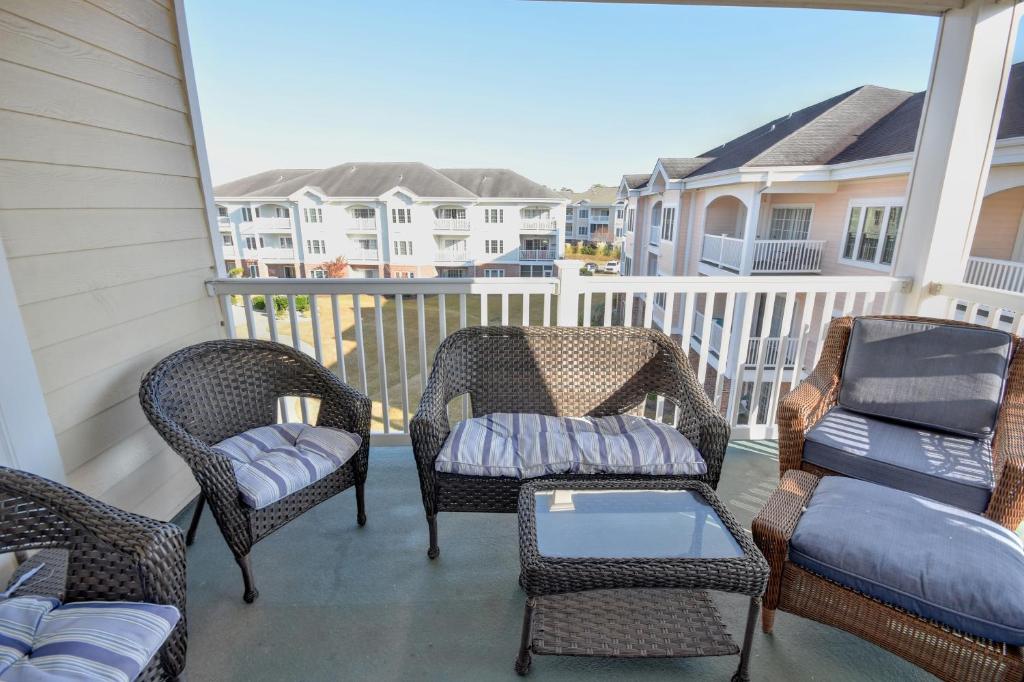 4830 Carnation Cir MAGNOLIA NORTH condo photo