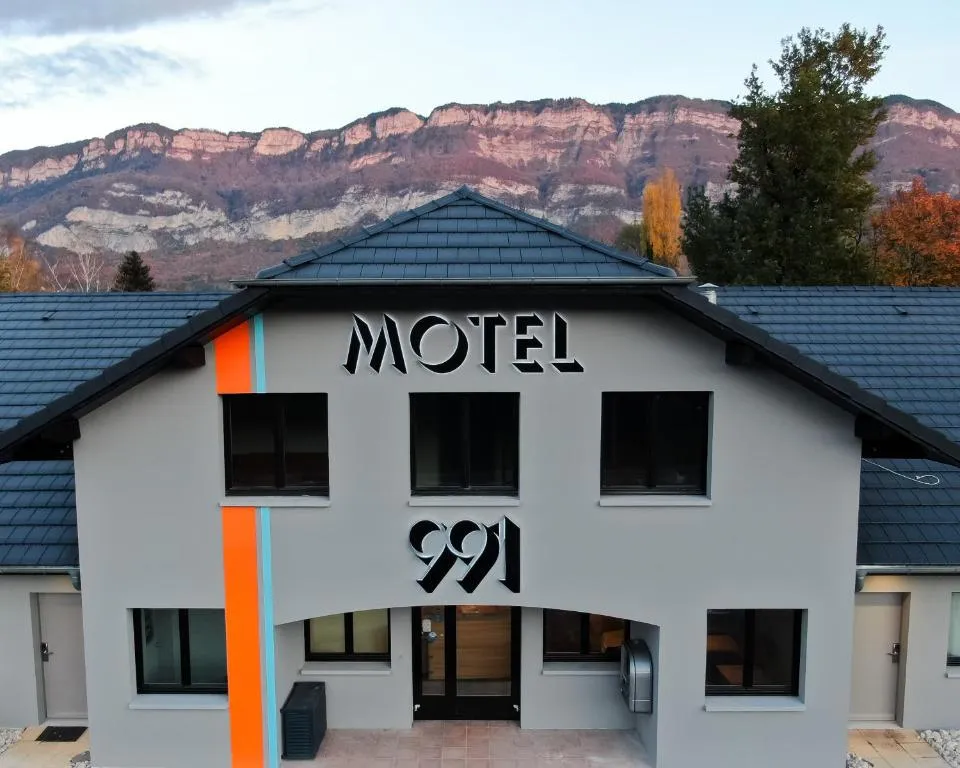 Motel 991，位于勒·维威恩斯·杜·拉克的酒店