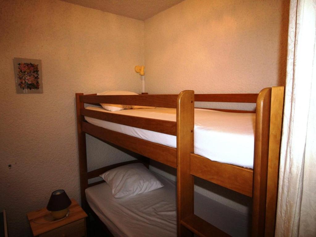 Studio cabine spacieux à 250m des pistes, 4 couchages, parking gratuit - Auris en Oisans - FR-1-297-248 - 5