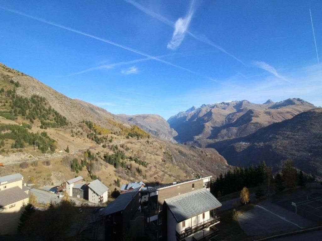 Studio cabine fermée, 4 couchages, balcon ensoleillé, au pied des pistes - Auris en Oisans - FR-1-297-306 - 3