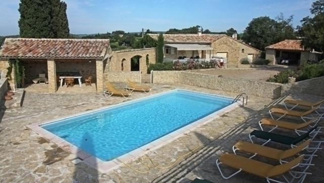 LE MAS PROVENCAL - 1