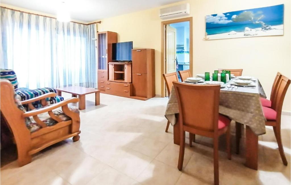 Beautiful Apartment In Oropesa Del Mar With Wifi - 3