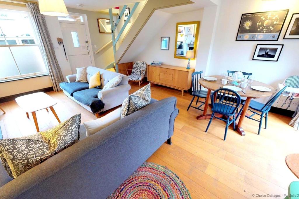 BRAUNTON SAMPHIRE 2 Bedrooms