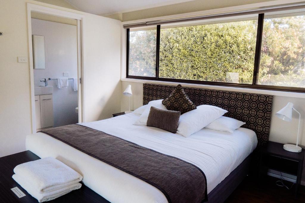 Wine Country Villas photo