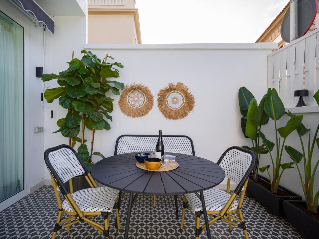 Cosmopolitan Design By CanariasGetaway - 2