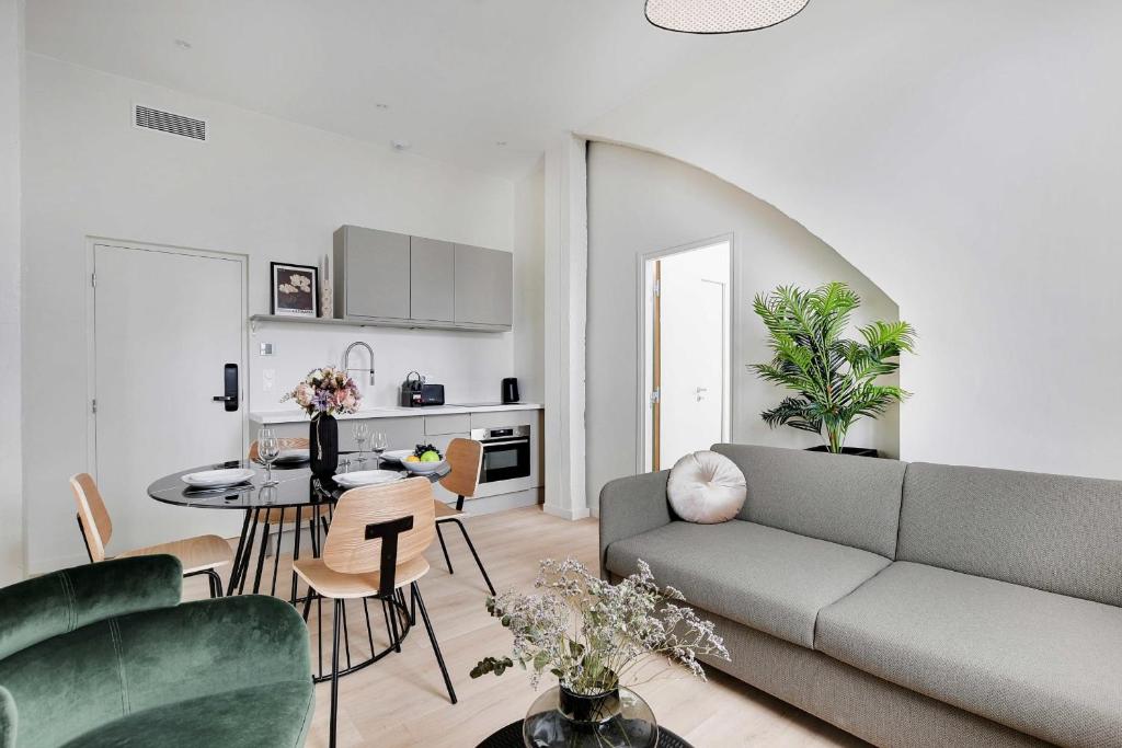 Magnificent apartment - 2BR-6P - Eiffel Tower - 3