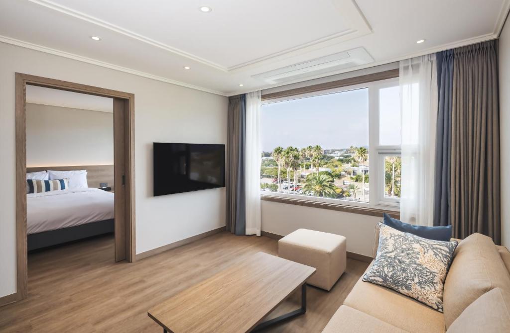 Jeju Kensington Resort Seogwipo room