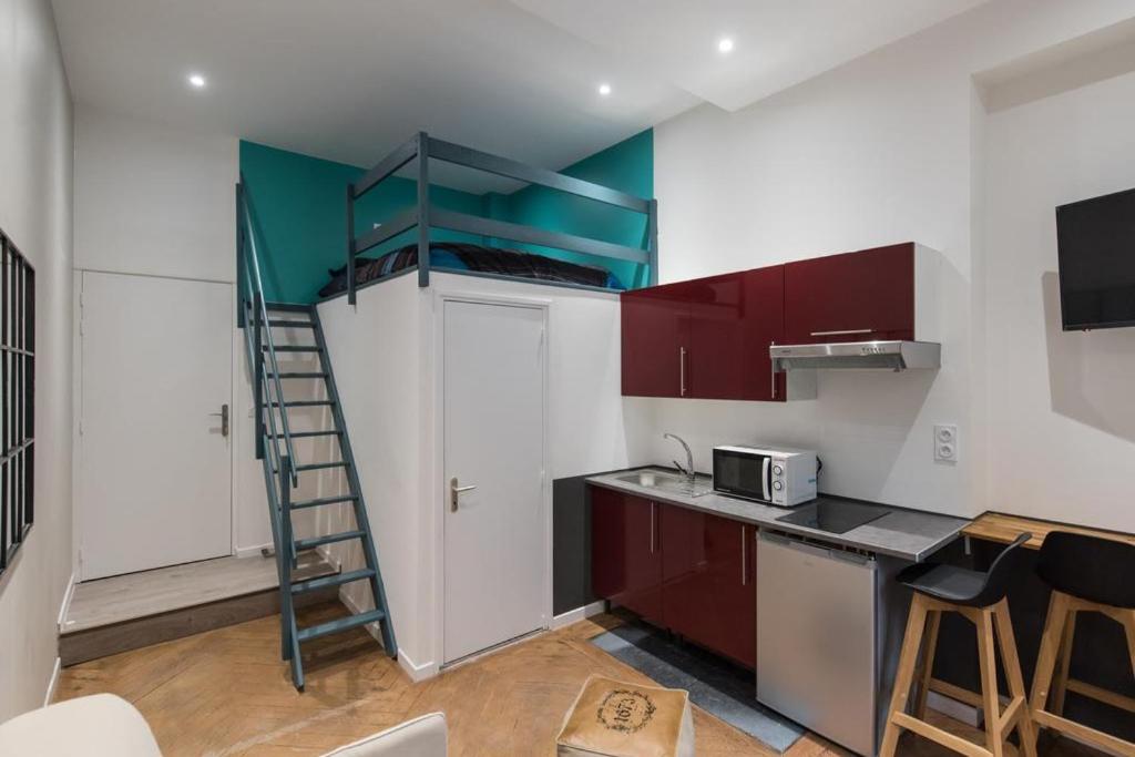 Centre/Place Jaurès * Studios MyCityHome * Mezzanine - 2