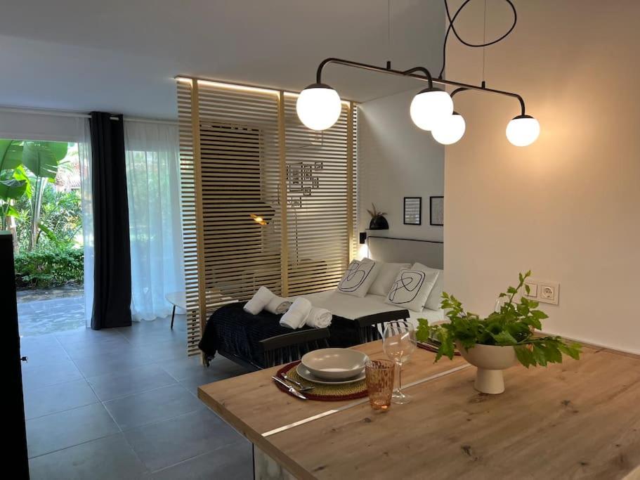 Puerto Banus EDDIE Suite - 4