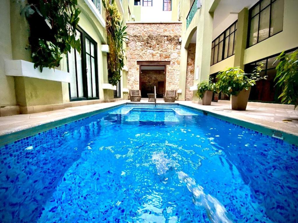 AmazINN Places Casco Viejo Duplex and Pool, Panamá