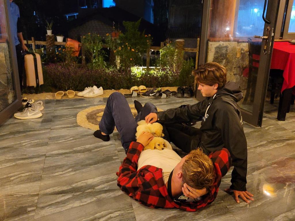 DONG VAN CLIFFSIDE HOUSE photo
