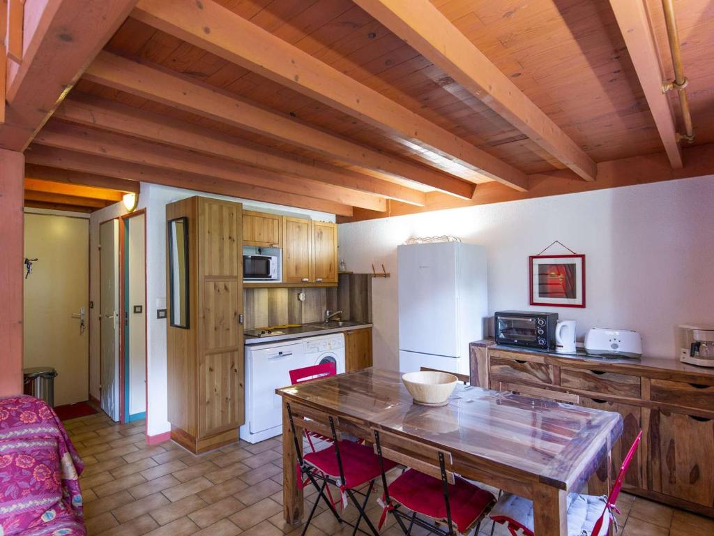 Chalet Mitoyen 3 Chambres, Terrasse, Proche Centre Cauterets, Navette Ski Gratuite - FR-1-401-254 - 2