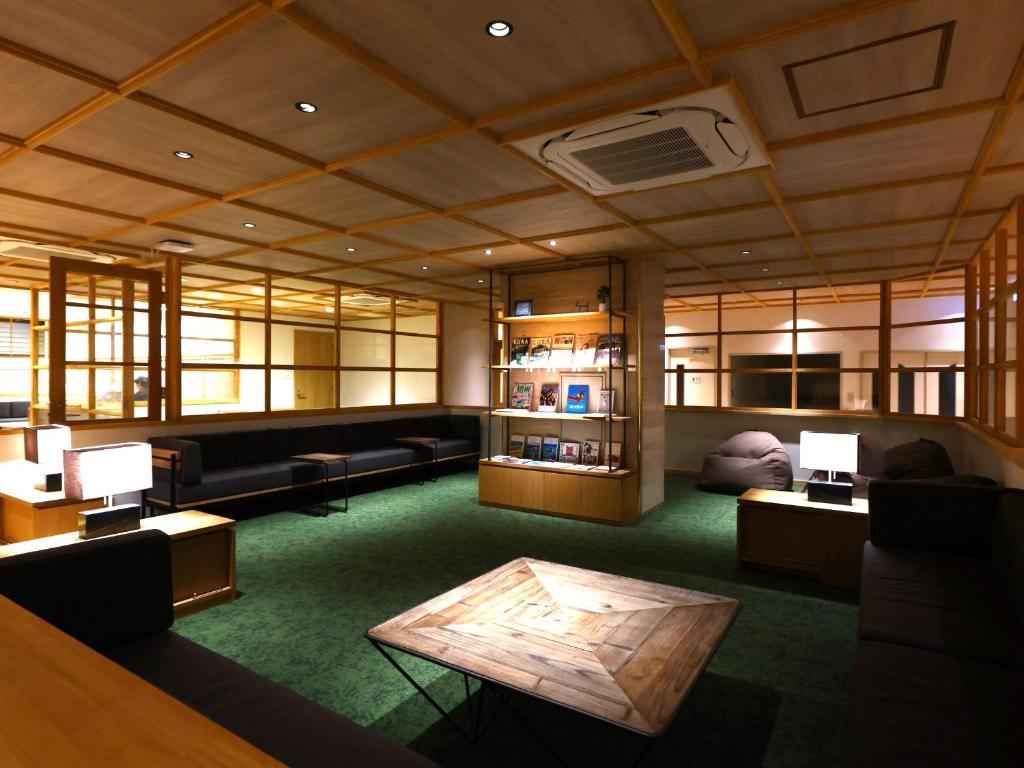 Shared lounge/TV area, Hotel Yudanaka in Nagano