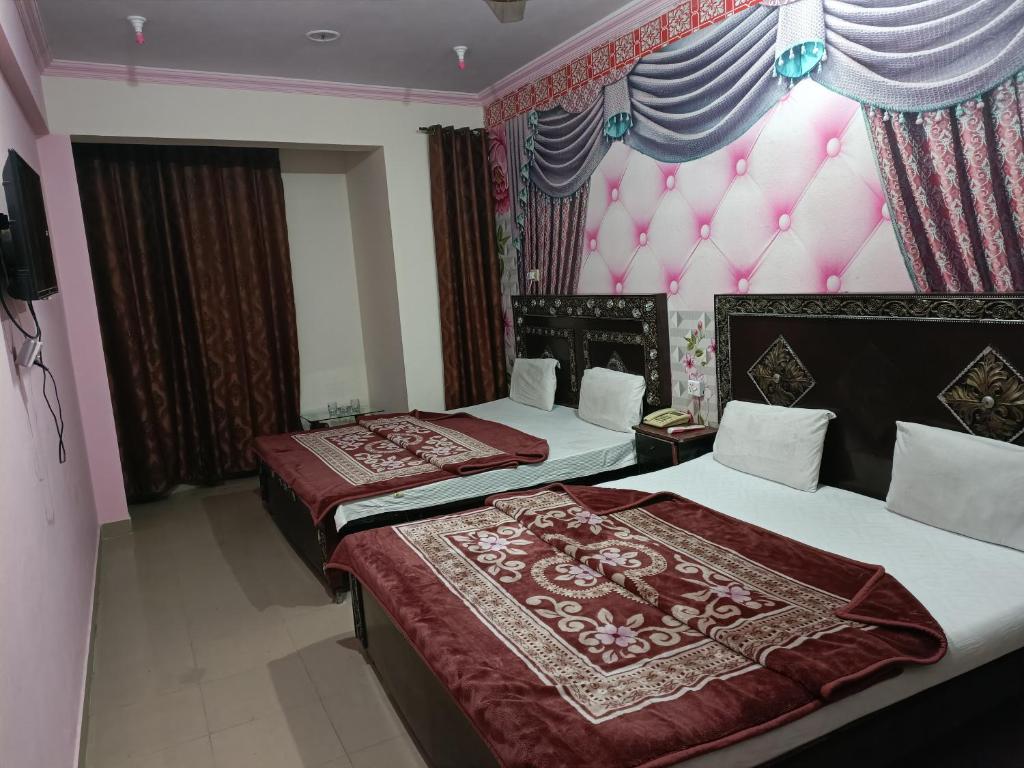 New Hajveri Hotel Lahore photo