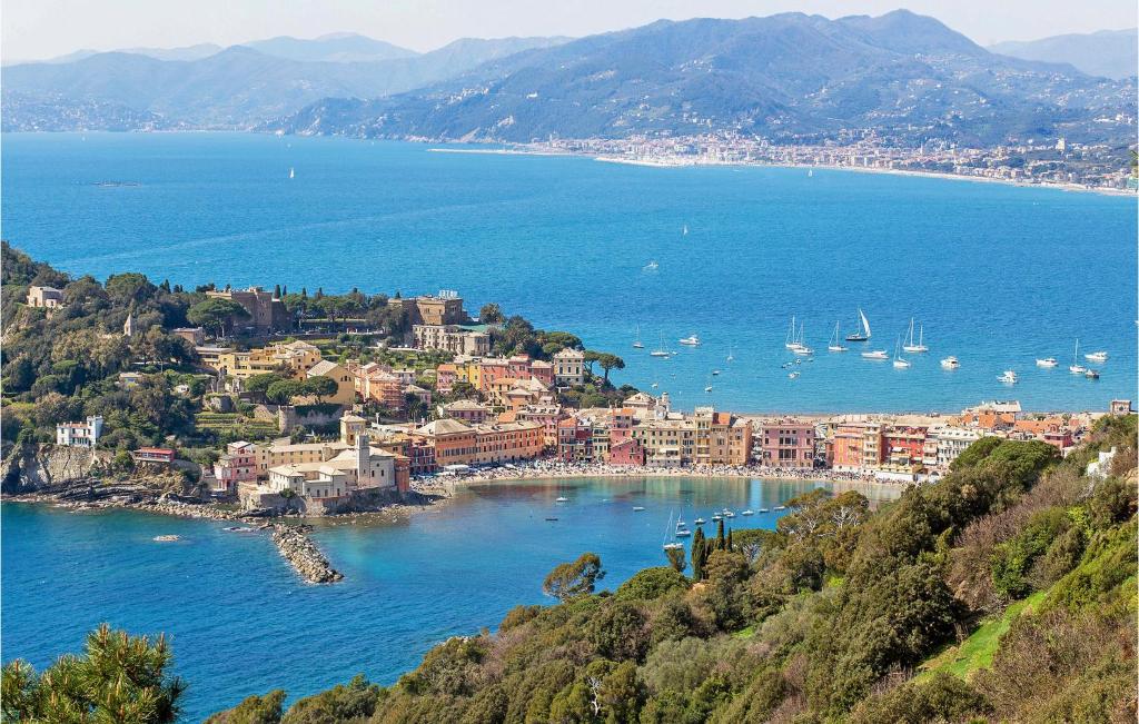 Stunning Home In Sestri Levante With Wifi - 1