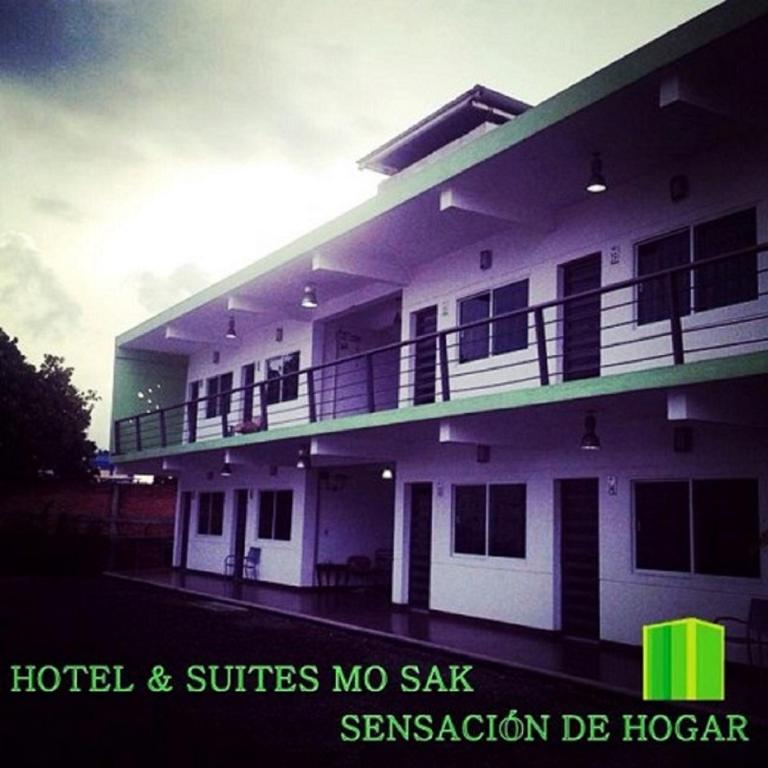Hotel & Suites Mo Sak photo