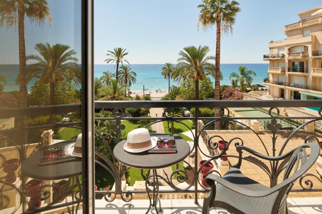 Balcony/terrace, Hotel Vacances Bleues Royal Westminster in Menton