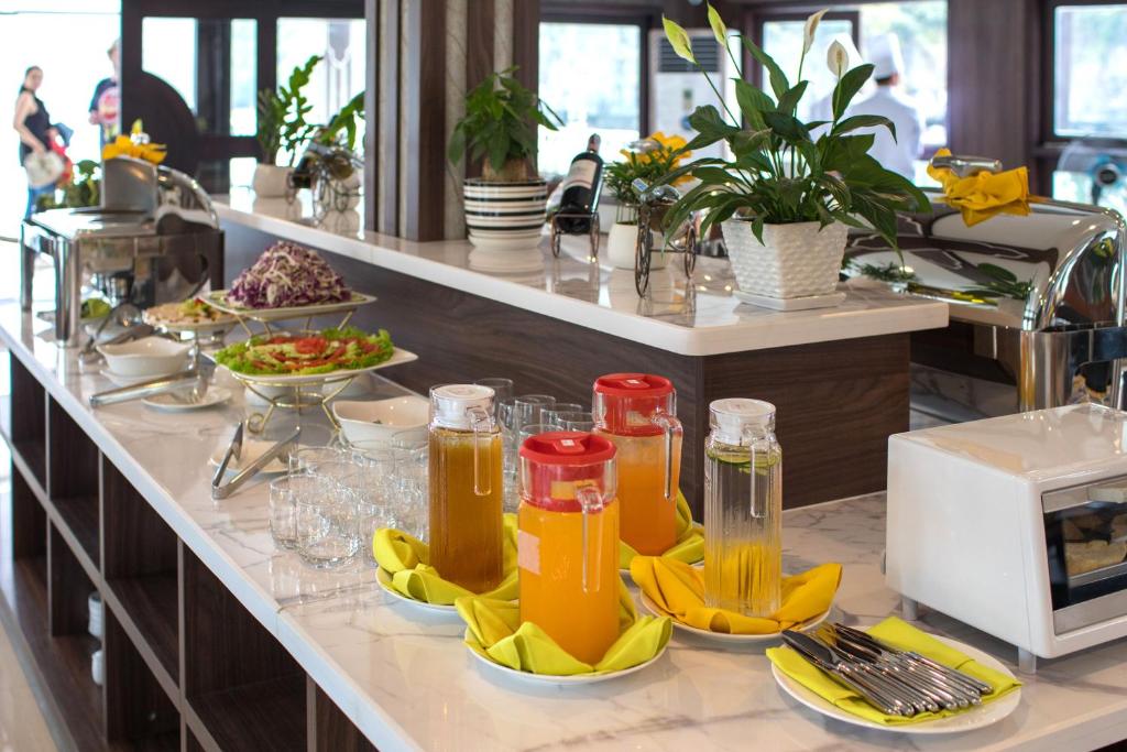 Cat Ba Valentine Hotel