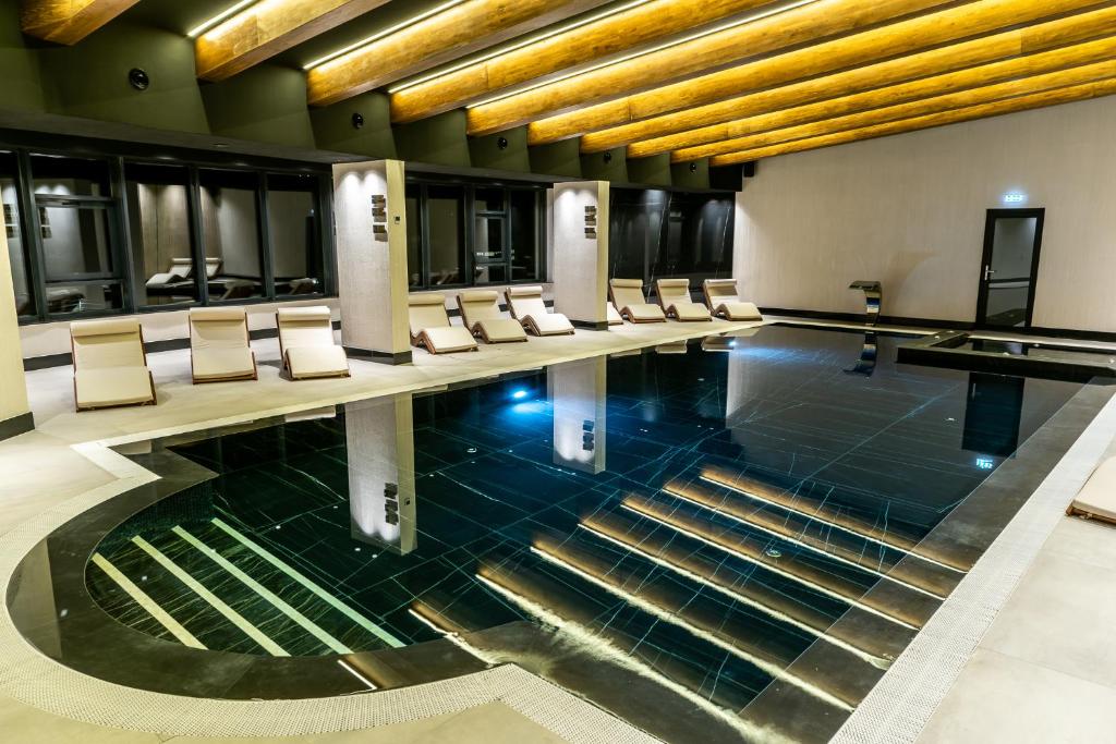 Hotel Roman Maramures - Ski &amp; Spa Resort — Hotel in Borsa