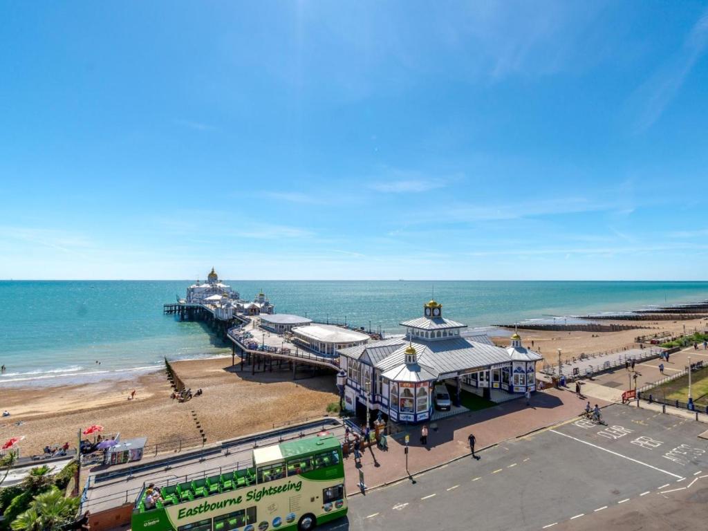 Pier Lookout