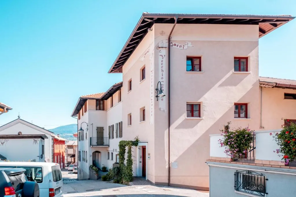 Garnì Vecchio Comune, hotel in Flavon