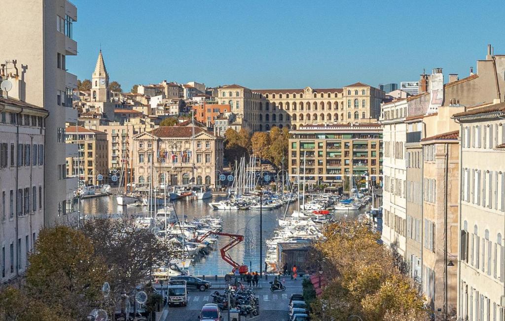 Vue sur le port superbe appartement atypique, logement entier - 1