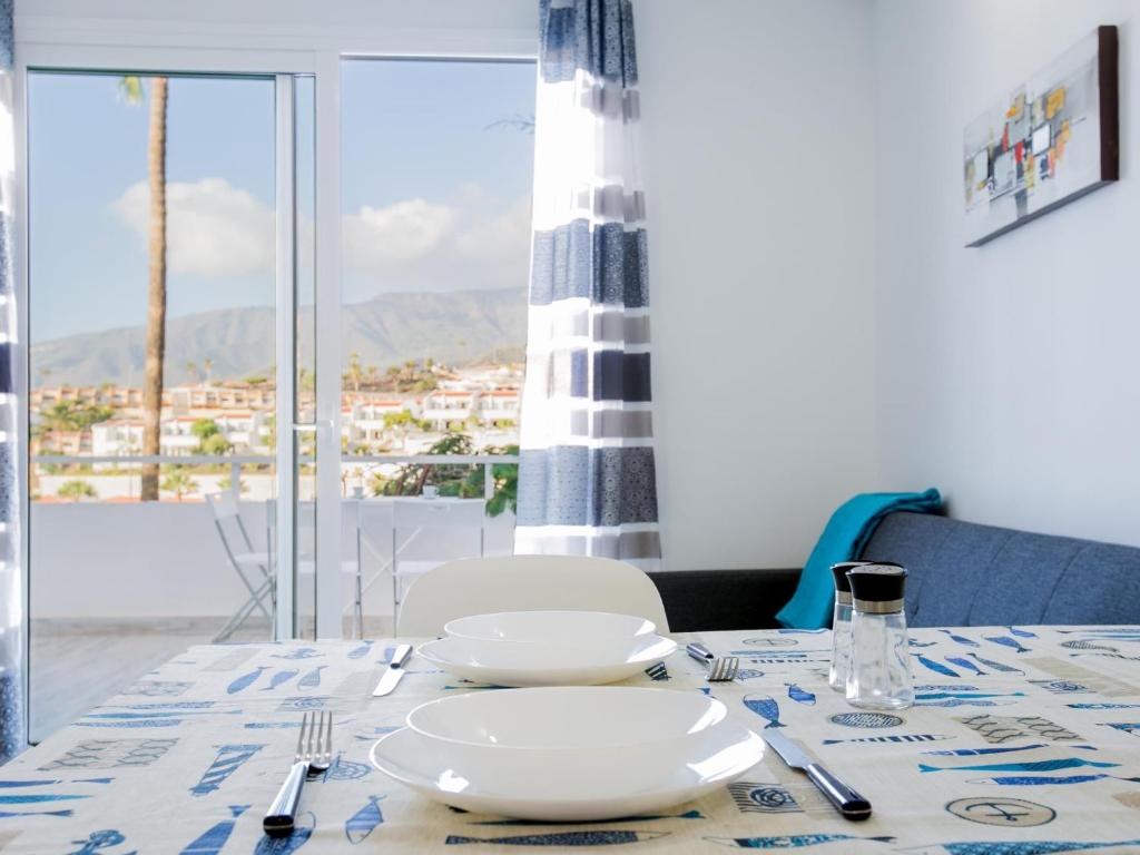 480 A Island Village with terrace view and wifi - 4