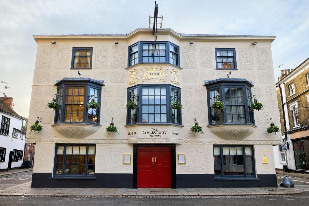Salisbury Arms Hotel photo