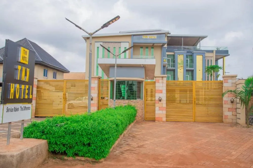 TNK Hotels, hotel in Enugu