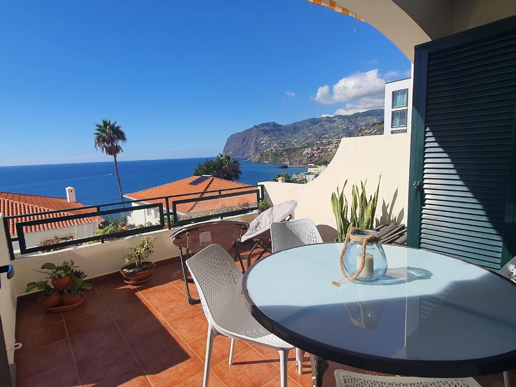 Luzia's Apartment - 2 bedroom apartment sleeps 4, Funchal