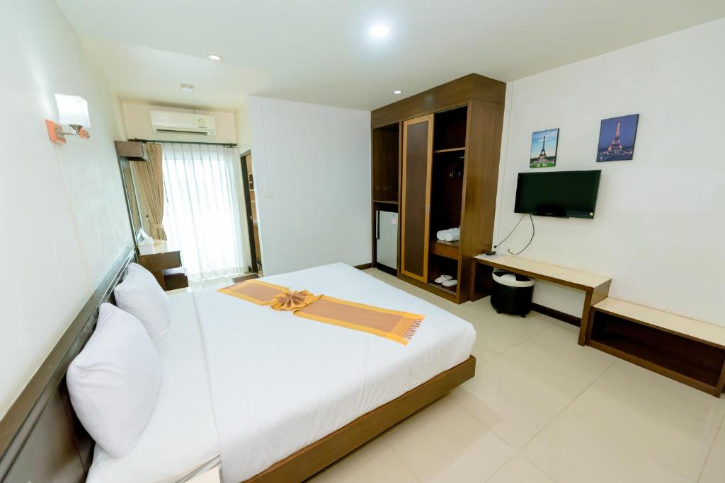 Standard Double Room, BANDER HOTEL in Chaiyaphum