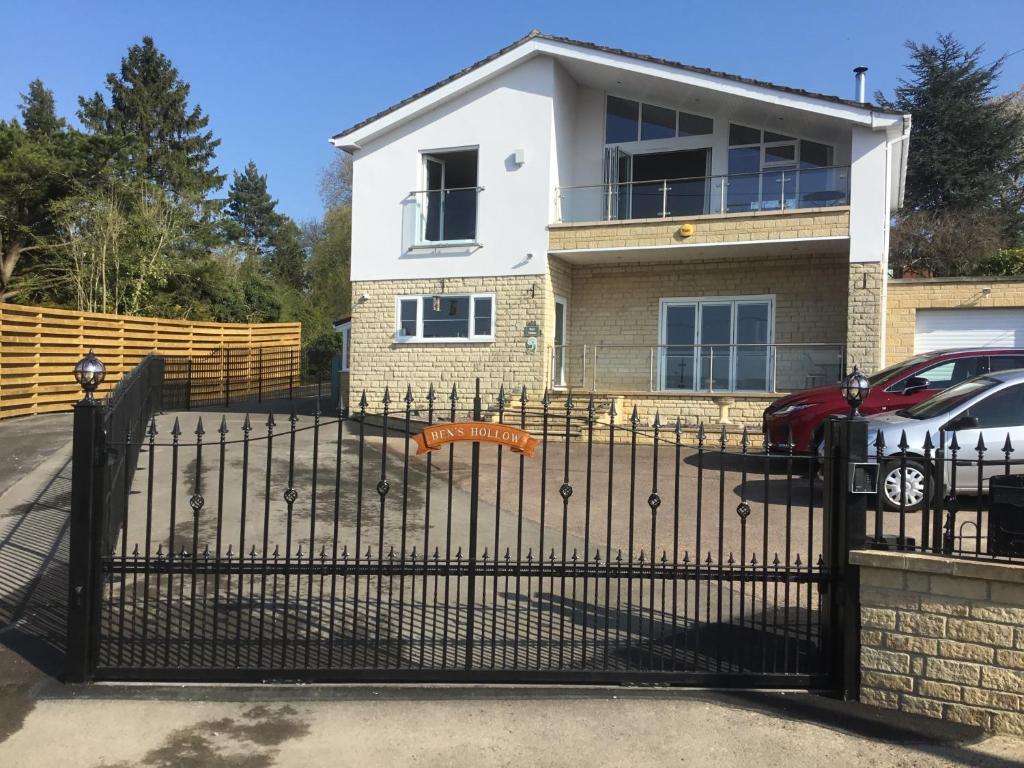 Bens Hollow with hot tub, Bredon