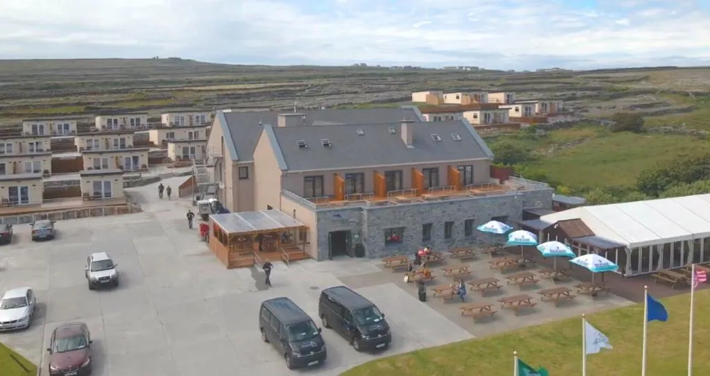 Aran Islands Hotel, hotel in Kilronan