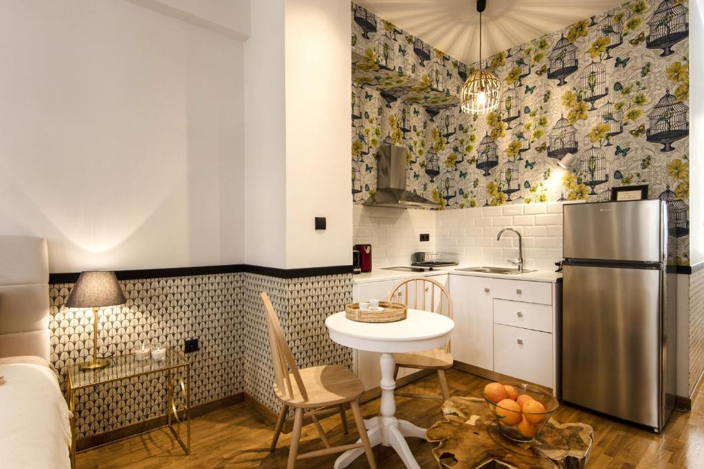 Designer renovated apartment in downtown Athens photo