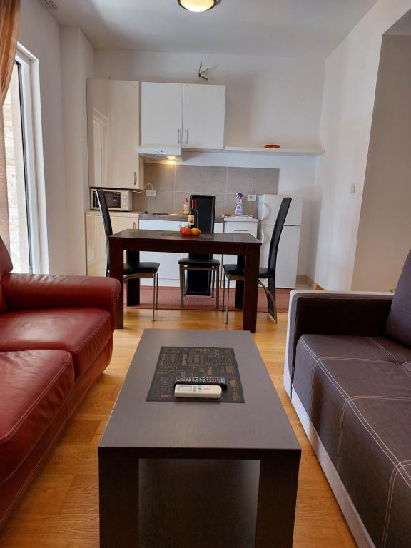 Két hálószobás apartman terasszal