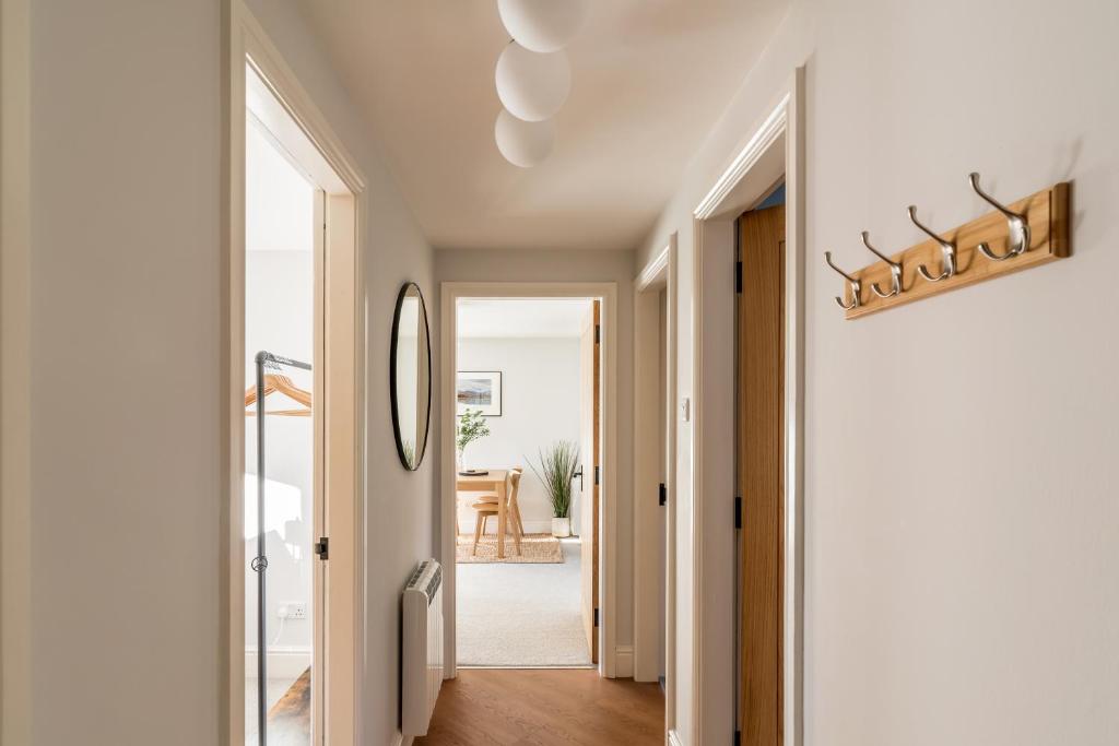No. 5 The Court (with FREE parking) photo 4