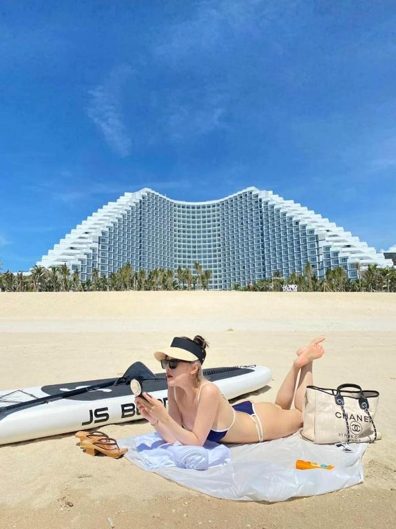 Surrounding environment