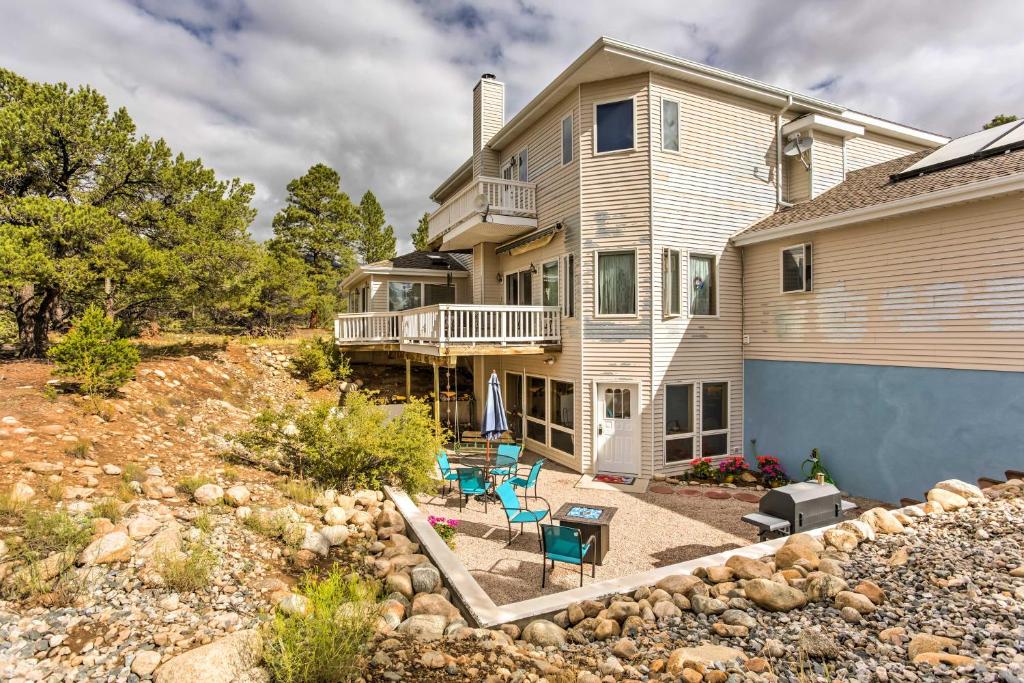 Cozy Buena Vista Apartment