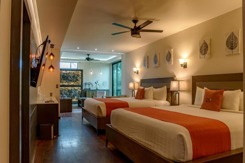 Junior Suite with Garden View