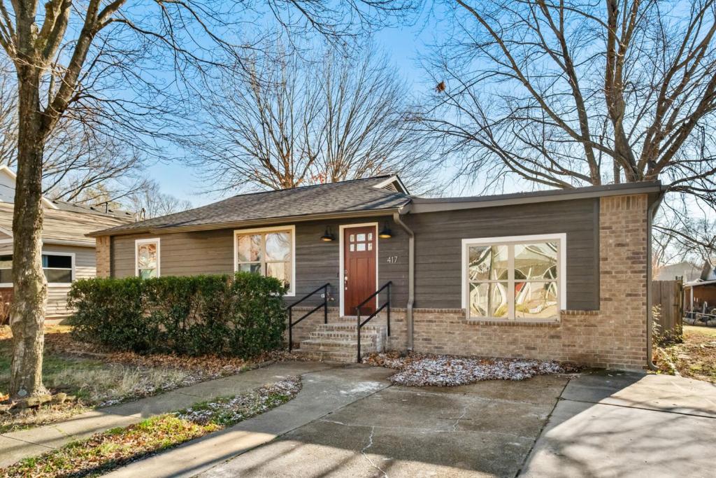 The Sinatra, Bentonville