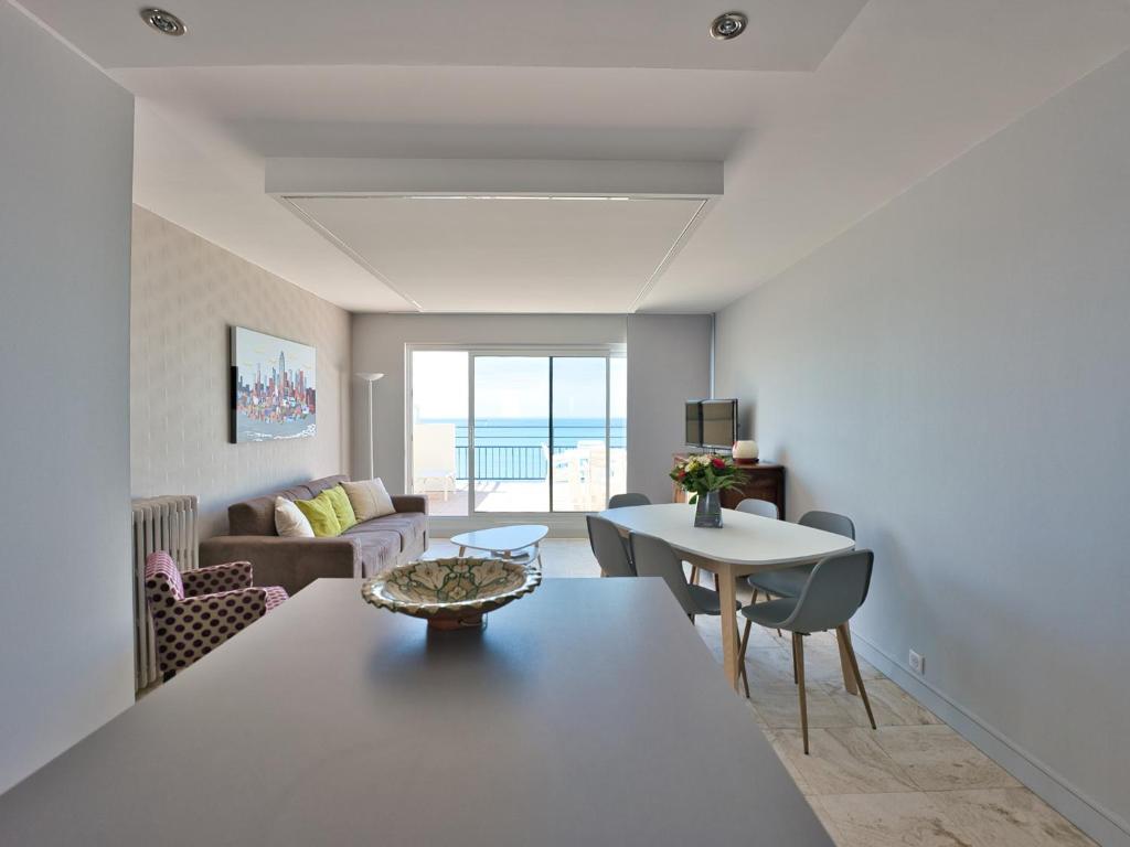 Superbe T3 face mer avec terrasse, garage et Wifi aux Sables-d'Olonne - FR-1-197-503 - 2